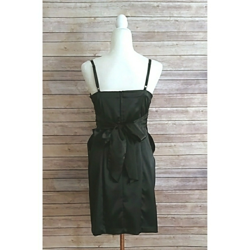 BCX Dress Black Pleated Cummerbund Sash Cocktail Satin Knee Length Size 9 Junior - Picture 3 of 9